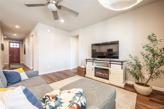 2093 Boise Court, Longmont, CO 80504