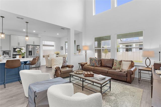 16983 CEDAR VALLEY CIRCLE, Clermont, FL 34711