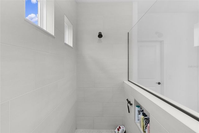 16983 CEDAR VALLEY CIRCLE, Clermont, FL 34711