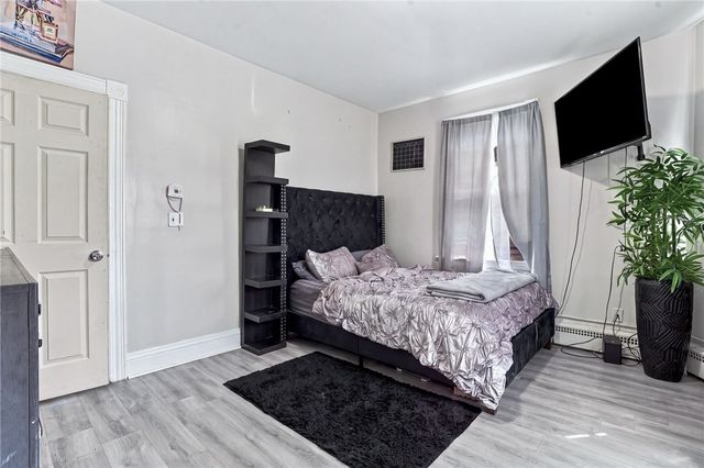 51 Hall Street, Providence, RI 02904