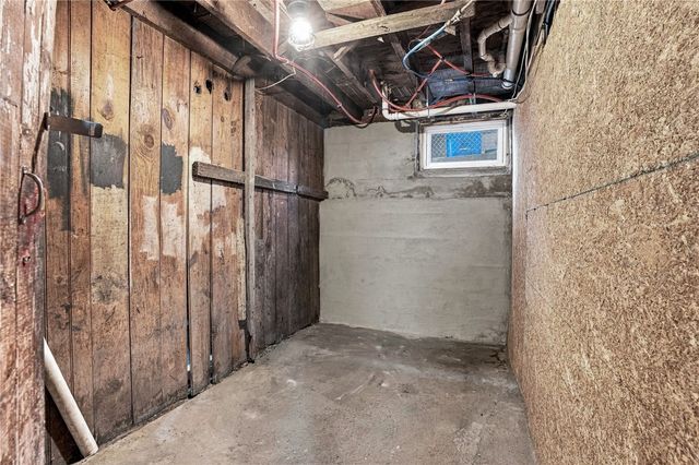 51 Hall Street, Providence, RI 02904
