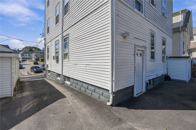 51 Hall Street, Providence, RI 02904