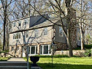 W228S8125 Guthrie DRIVE #8127, Big Bend, WI 53103