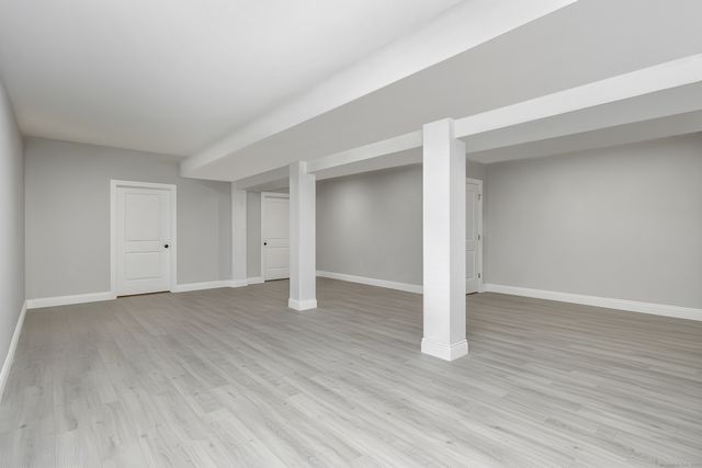 23 Fawnwood Road, Newtown, CT 06482