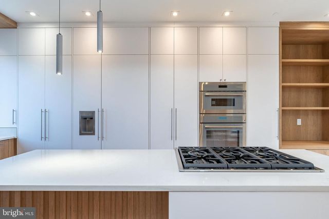 252 GATE ST, Philadelphia, PA 19128