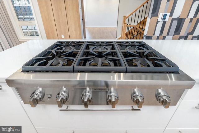 252 GATE ST, Philadelphia, PA 19128