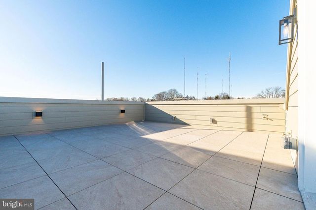 252 GATE ST, Philadelphia, PA 19128