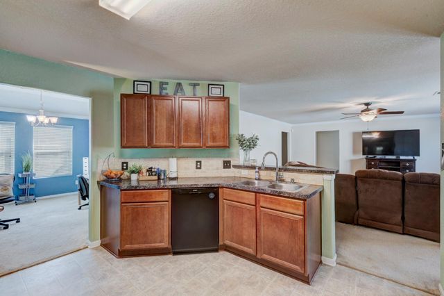 2031 Upland Plover Court, Rosenberg, TX 77471