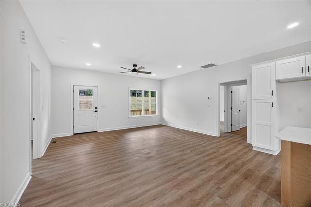 6051 Tumbleweed Trail, Winston-salem, NC 27103