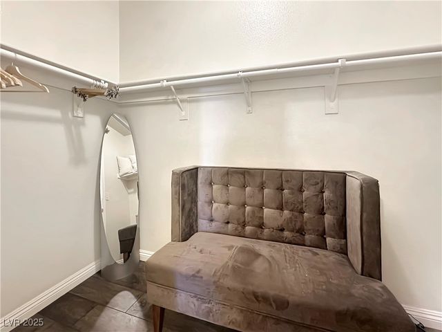 1004 Crescent Falls Street, Henderson, NV 89011