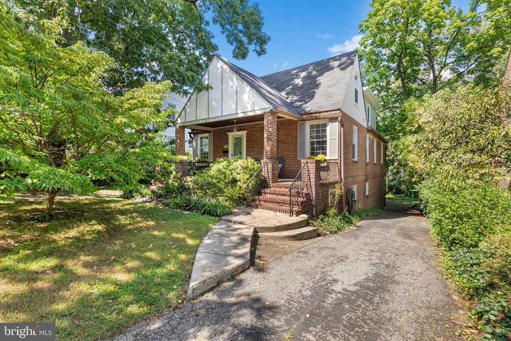 710 ANNESLIE RD, Baltimore, MD 21212