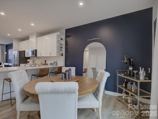 6112 Station Crossing Avenue, Charlotte, NC 28217