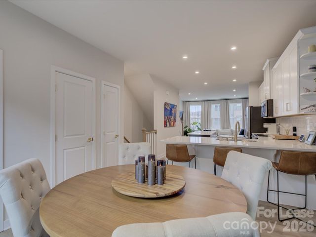 6112 Station Crossing Avenue, Charlotte, NC 28217