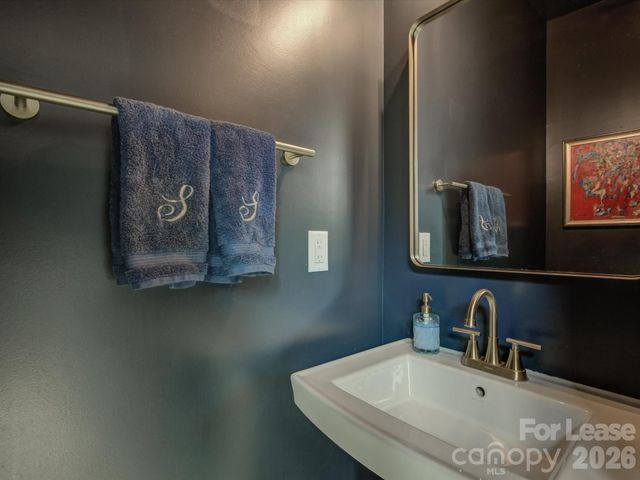 6112 Station Crossing Avenue, Charlotte, NC 28217