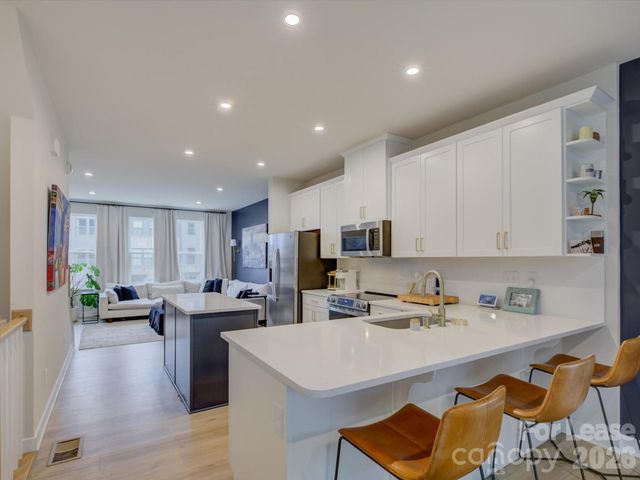 6112 Station Crossing Avenue, Charlotte, NC 28217