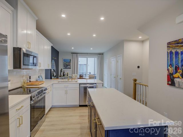 6112 Station Crossing Avenue, Charlotte, NC 28217