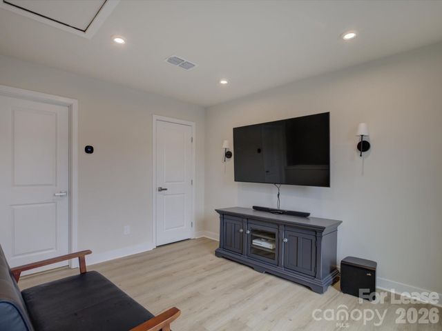 6112 Station Crossing Avenue, Charlotte, NC 28217