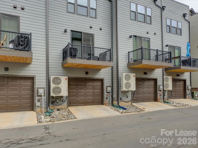 6112 Station Crossing Avenue, Charlotte, NC 28217