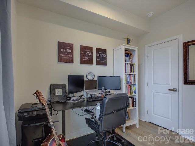 6112 Station Crossing Avenue, Charlotte, NC 28217