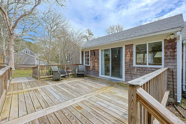 61 Oak Hill Rd, Chatham, MA 02633