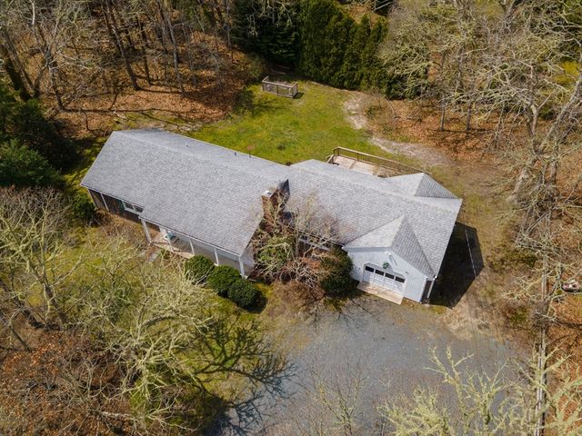 61 Oak Hill Rd, Chatham, MA 02633