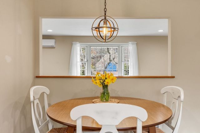 61 Oak Hill Rd, Chatham, MA 02633