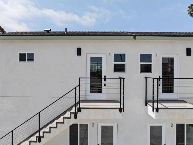 1953 Emerald St, San Diego, CA 92109