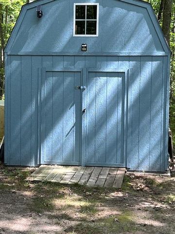 2104 E 88th Street, Idlewild, MI 49642