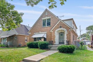 3557 S 14th STREET, Milwaukee, WI 53221