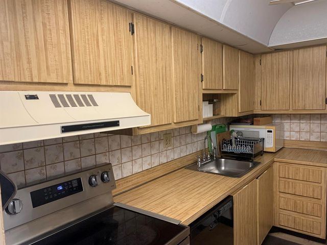 6701 N University Drive 217, Tamarac, FL 33321