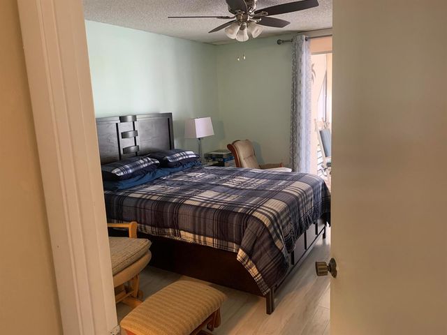6701 N University Drive 217, Tamarac, FL 33321