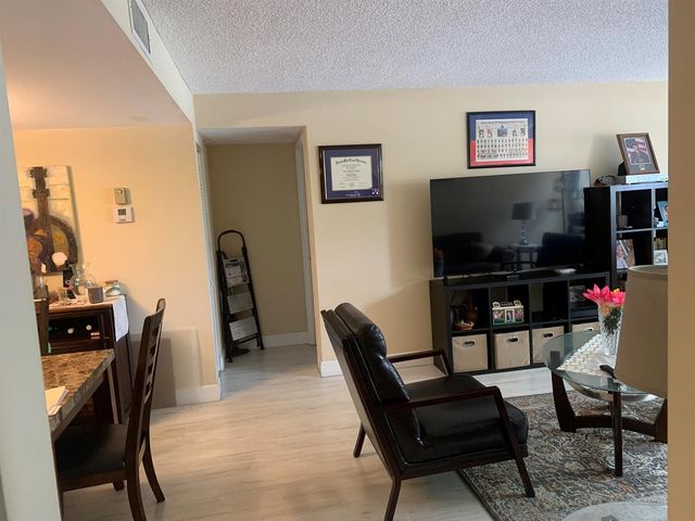 6701 N University Drive 217, Tamarac, FL 33321