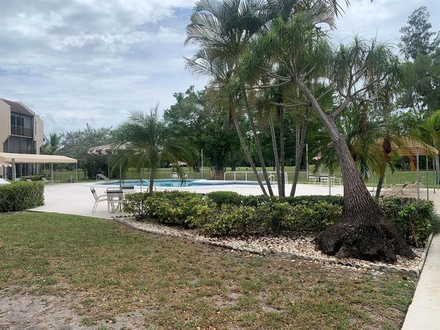 6701 N University Drive 217, Tamarac, FL 33321