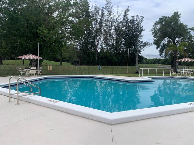 6701 N University Drive 217, Tamarac, FL 33321