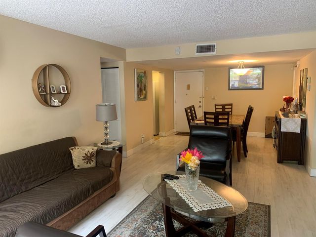 6701 N University Drive 217, Tamarac, FL 33321