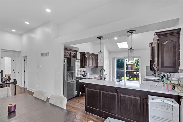 7905 NE 112th Street, Kansas City, MO 64157