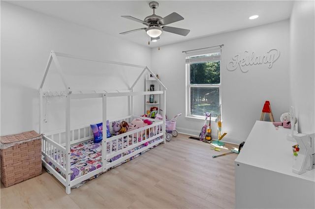 7905 NE 112th Street, Kansas City, MO 64157
