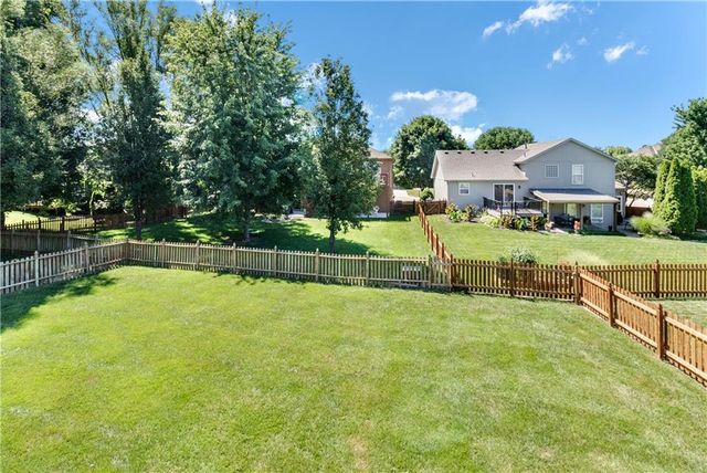 7905 NE 112th Street, Kansas City, MO 64157