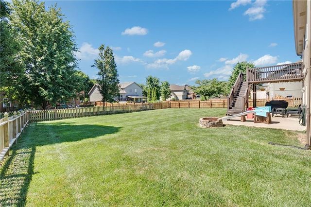 7905 NE 112th Street, Kansas City, MO 64157
