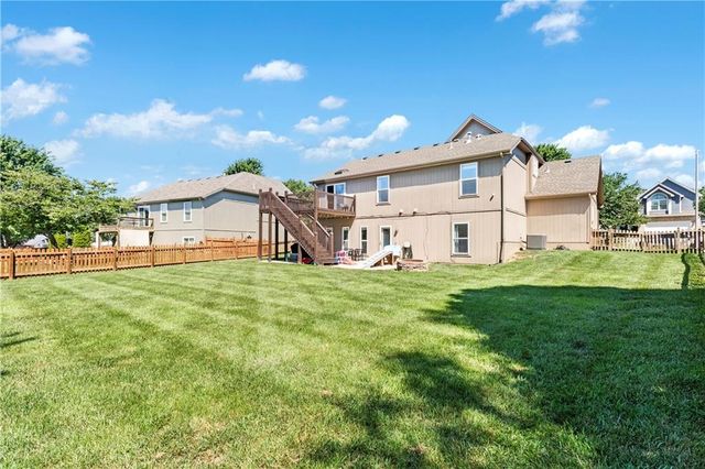 7905 NE 112th Street, Kansas City, MO 64157