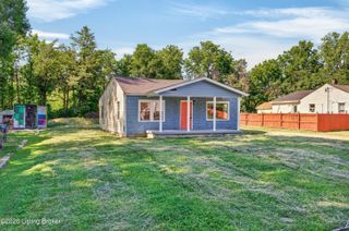 711 Shaffer Rd, Louisville, KY 40118