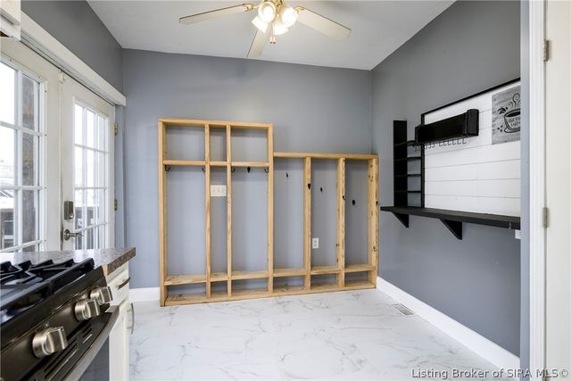 139 E Harrison Avenue, Clarksville, IN 47129