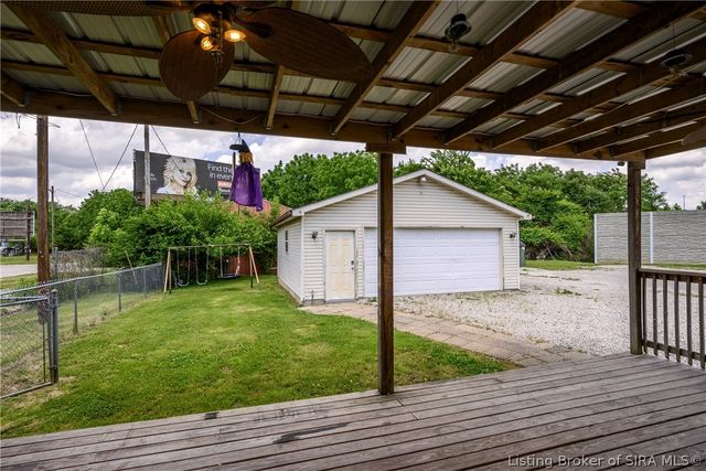 139 E Harrison Avenue, Clarksville, IN 47129