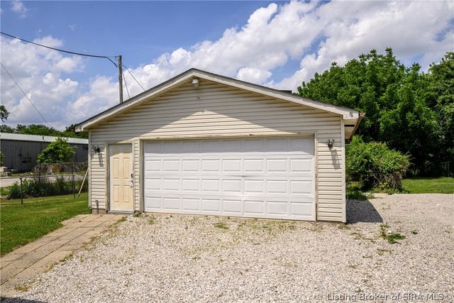 139 E Harrison Avenue, Clarksville, IN 47129