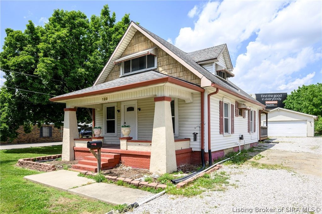 139 E Harrison Avenue, Clarksville, IN 47129