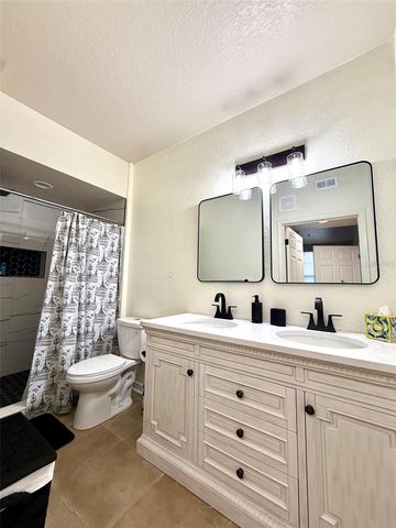 911 N ORANGE AVENUE 243, Orlando, FL 32801