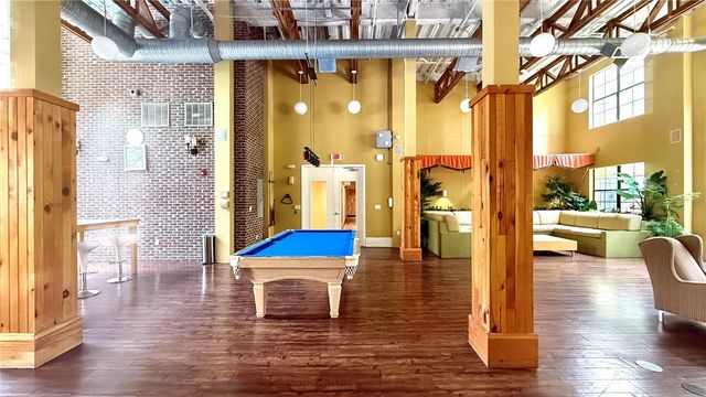 911 N ORANGE AVENUE 243, Orlando, FL 32801