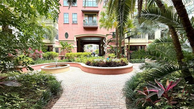 911 N ORANGE AVENUE 243, Orlando, FL 32801