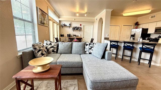 911 N ORANGE AVENUE 243, Orlando, FL 32801