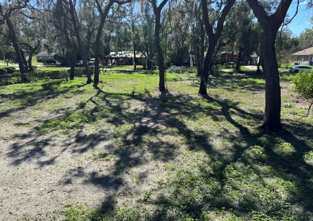 34779 HIBISCUS DRIVE, Dade City, FL 33523